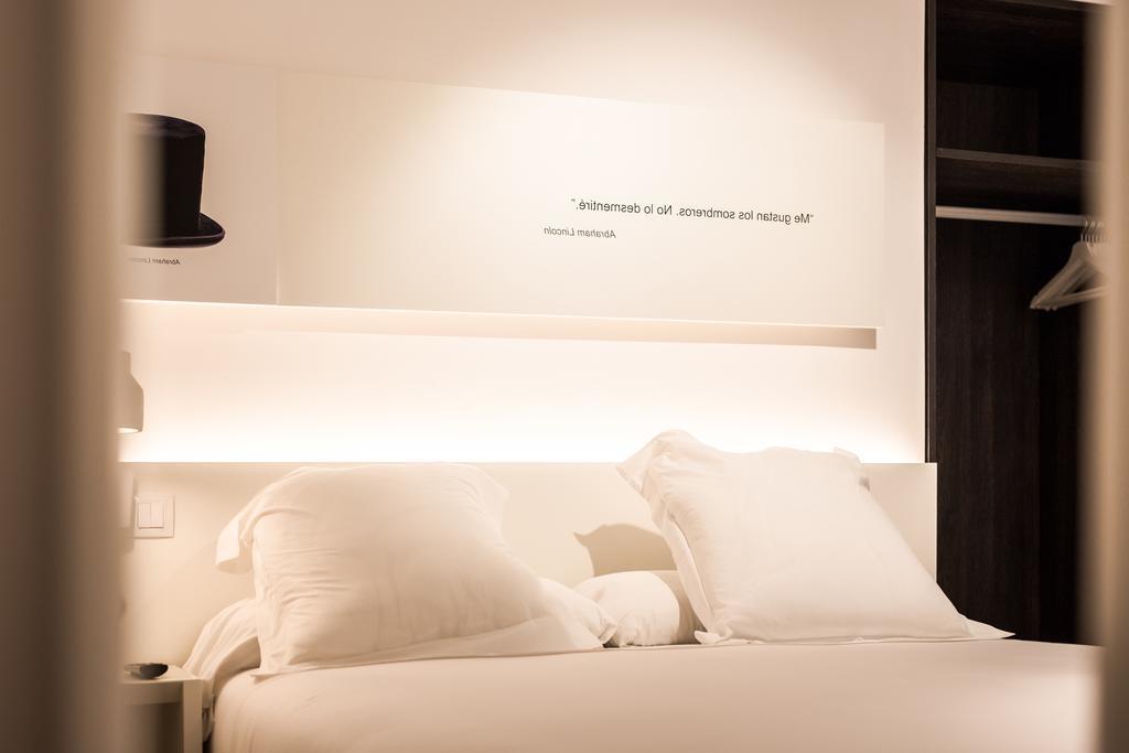 Apartamento SoMbrereria RiMboMbin Burgos Quarto foto
