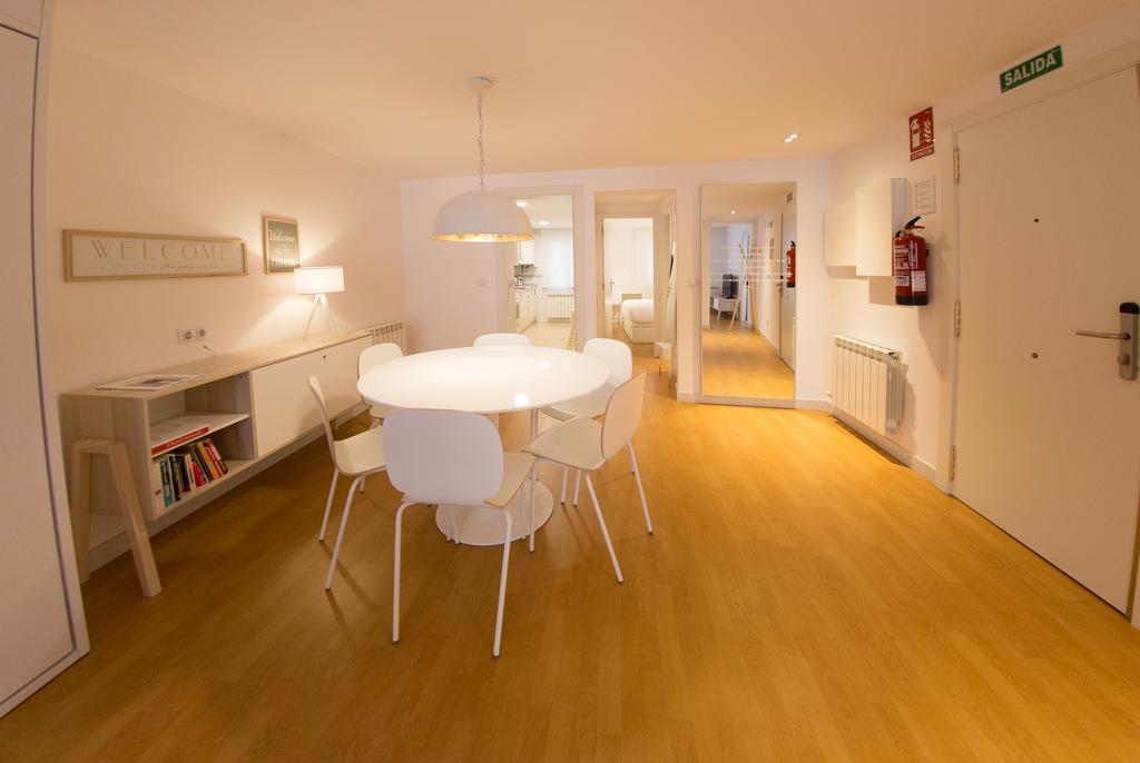 Apartamento SoMbrereria RiMboMbin Burgos Quarto foto