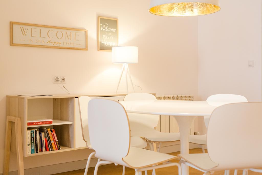 Apartamento SoMbrereria RiMboMbin Burgos Quarto foto